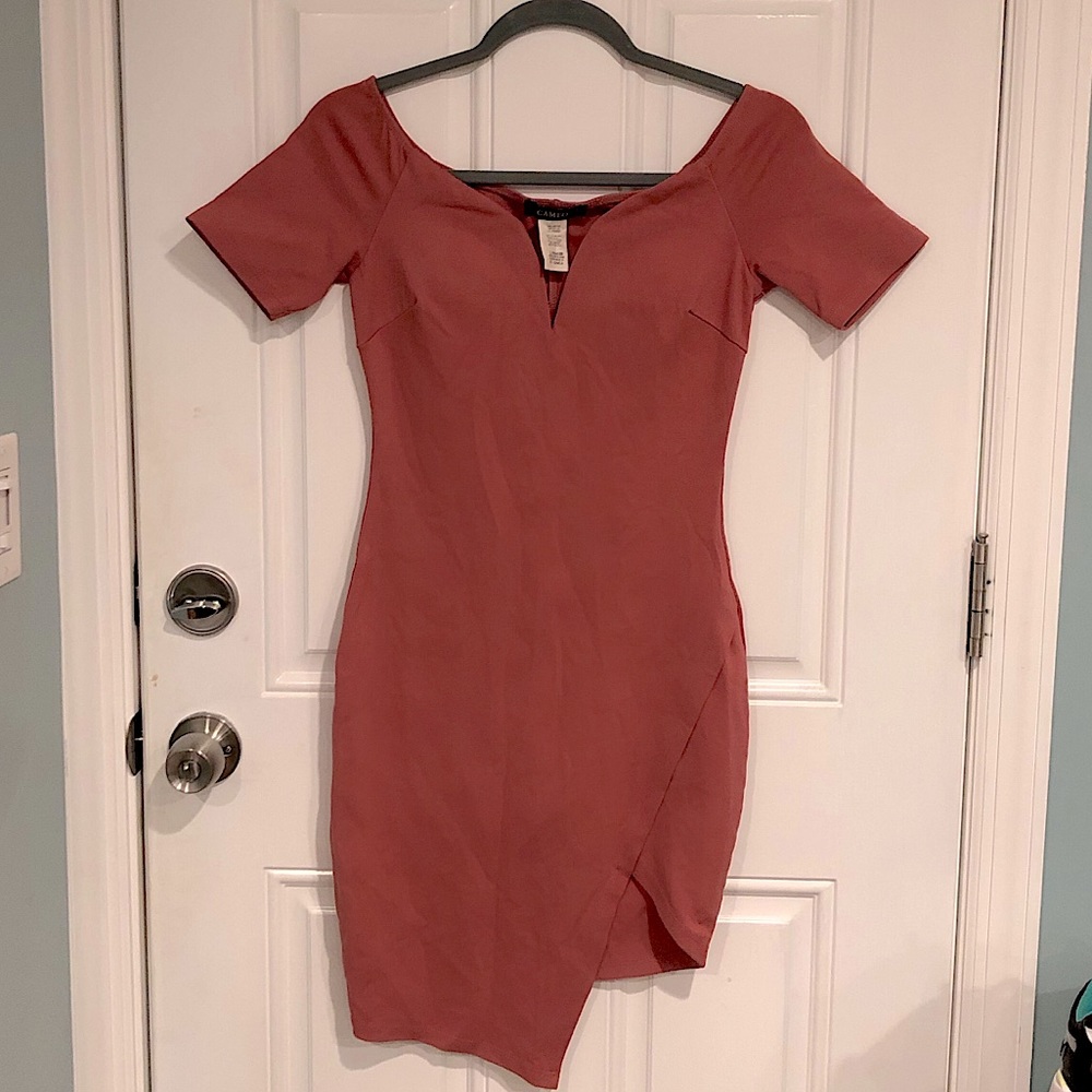 Pretty Sweetheart Neckline Dress
